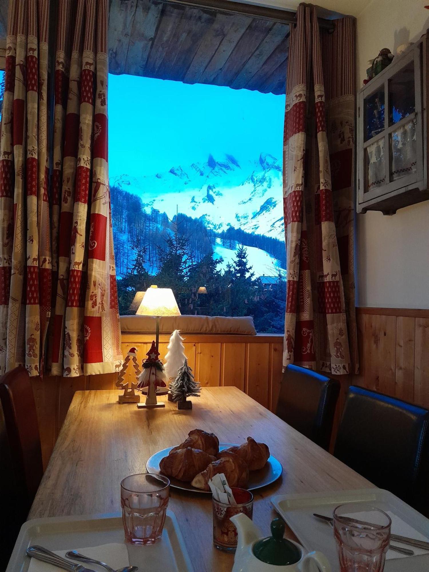 Hotel Restaurant La Source Ла-Фу Экстерьер фото